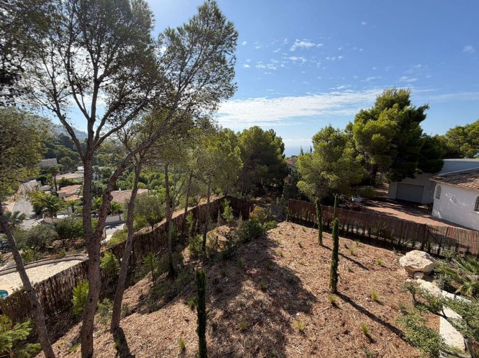 4 bedroom Villa for sale in Altea with pool garage - € 2,295,000 (Ref: 10031073)
