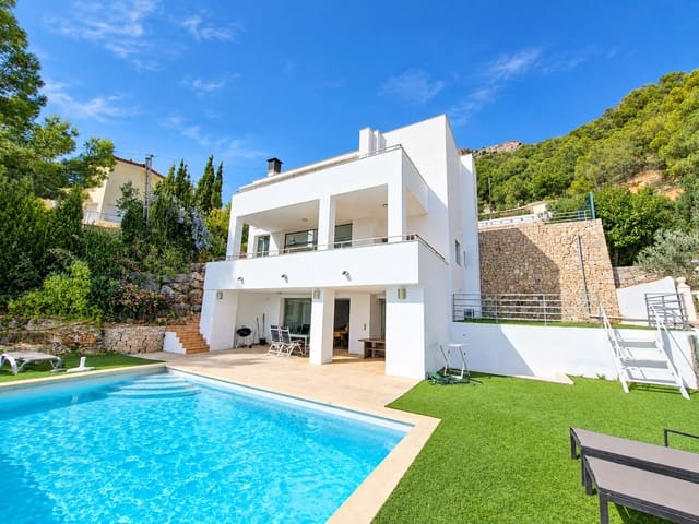 5 soveværelse Villa til salg i Oltamar - Cucarres, Calpe / Calp med swimmingpool garage - € 1.330.000 (Ref: 10057621)