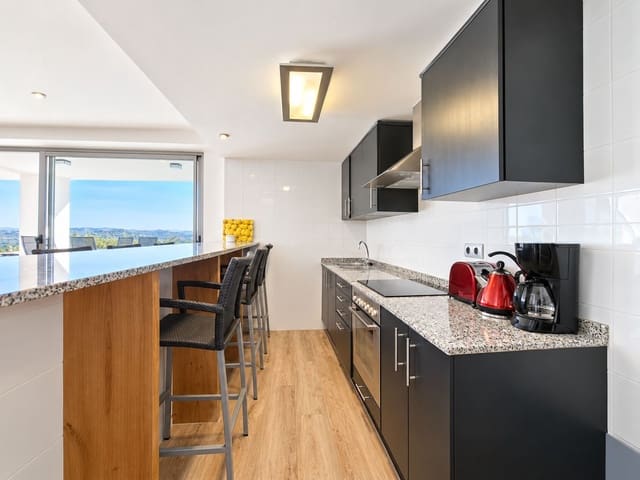 5 soveværelse Villa til salg i Oltamar - Cucarres, Calpe / Calp med swimmingpool garage - € 1.330.000 (Ref: 10057621)