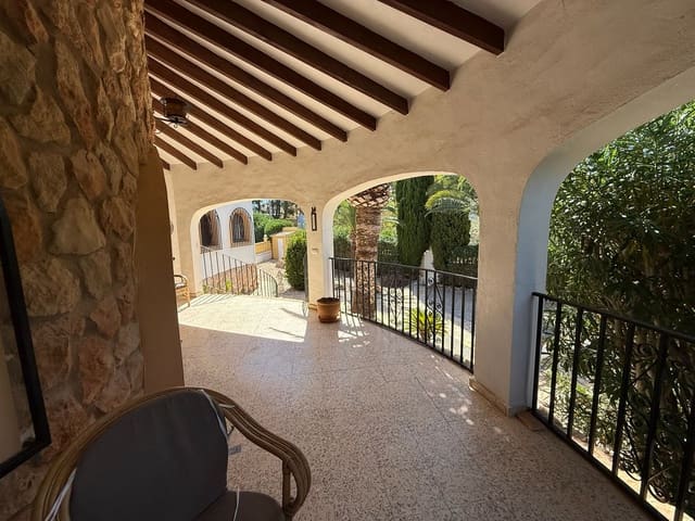 3 soverom Villa til salgs i Cometa - Carrió, Calpe / Calp med svømmebasseng garasje - € 450 000 (Ref: 10091419)