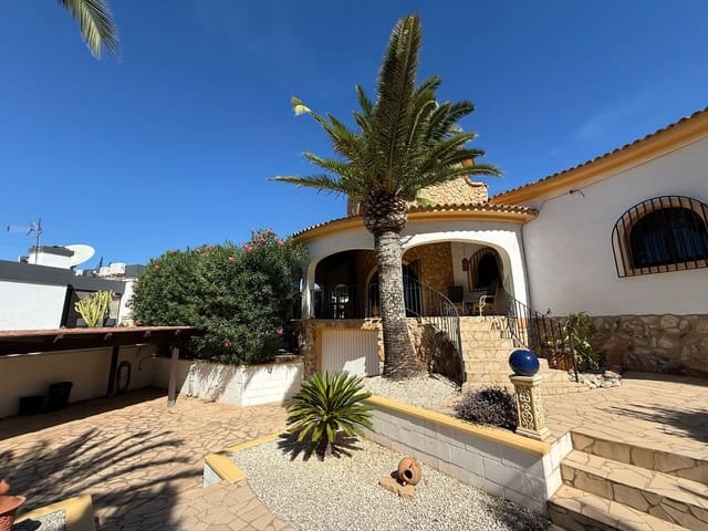 3 soverom Villa til salgs i Cometa - Carrió, Calpe / Calp med svømmebasseng garasje - € 450 000 (Ref: 10091419)