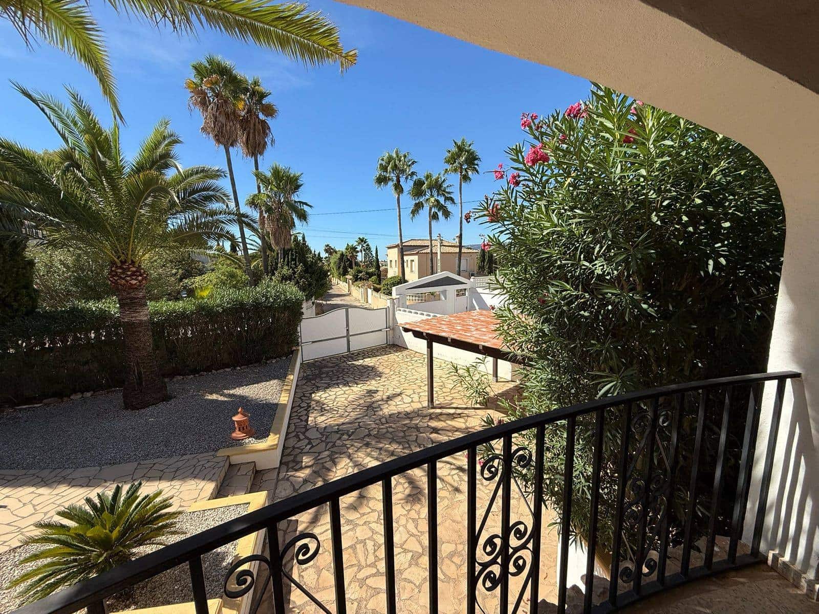 3 soverom Villa til salgs i Calpe / Calp med svømmebasseng garasje - € 450 000 (Ref: 10091419)