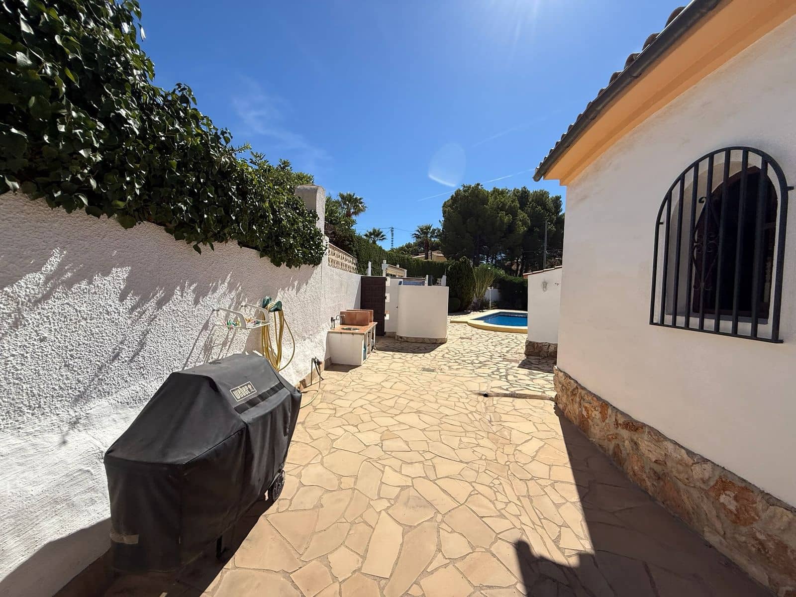 3 soverom Villa til salgs i Calpe / Calp med svømmebasseng garasje - € 450 000 (Ref: 10091419)