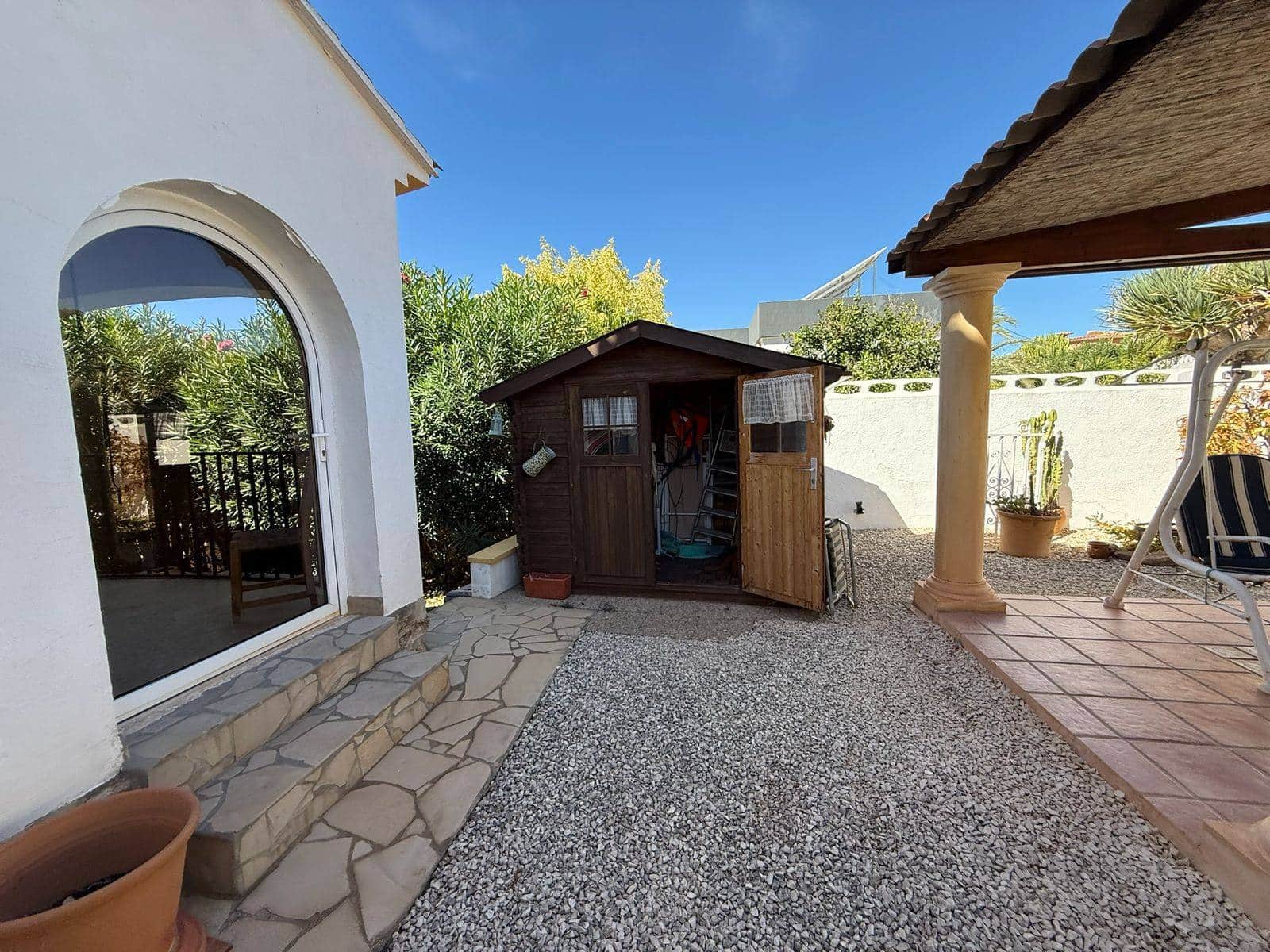 3 soverom Villa til salgs i Calpe / Calp med svømmebasseng garasje - € 450 000 (Ref: 10091419)