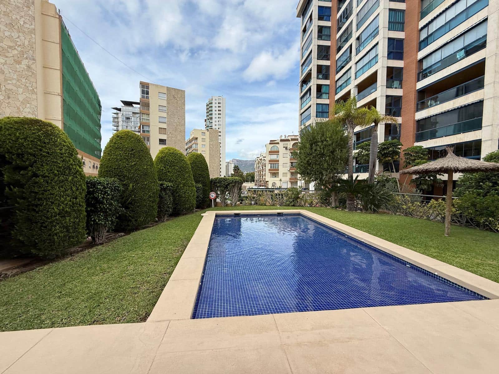 2 slaapkamer Appartement te koop in Calpe / Calp met garage - € 690.000 (Ref: 10093670)