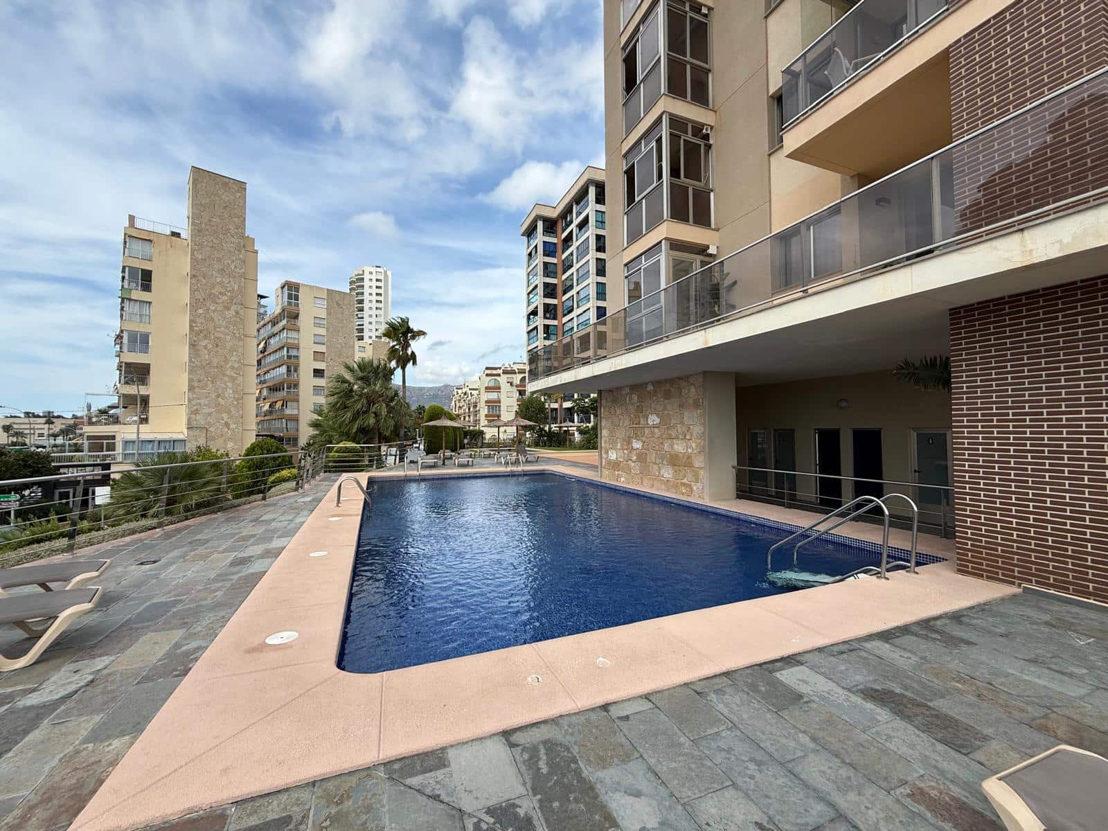 2 slaapkamer Appartement te koop in Calpe / Calp met garage - € 690.000 (Ref: 10093670)