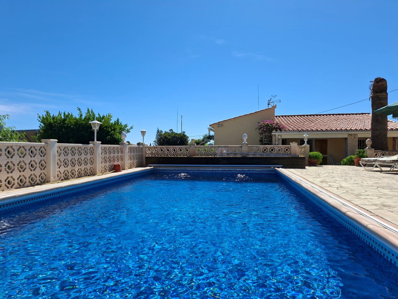 3 soveværelse Villa til salg i Calpe / Calp med swimmingpool garage - € 650.000 (Ref: 10095776)