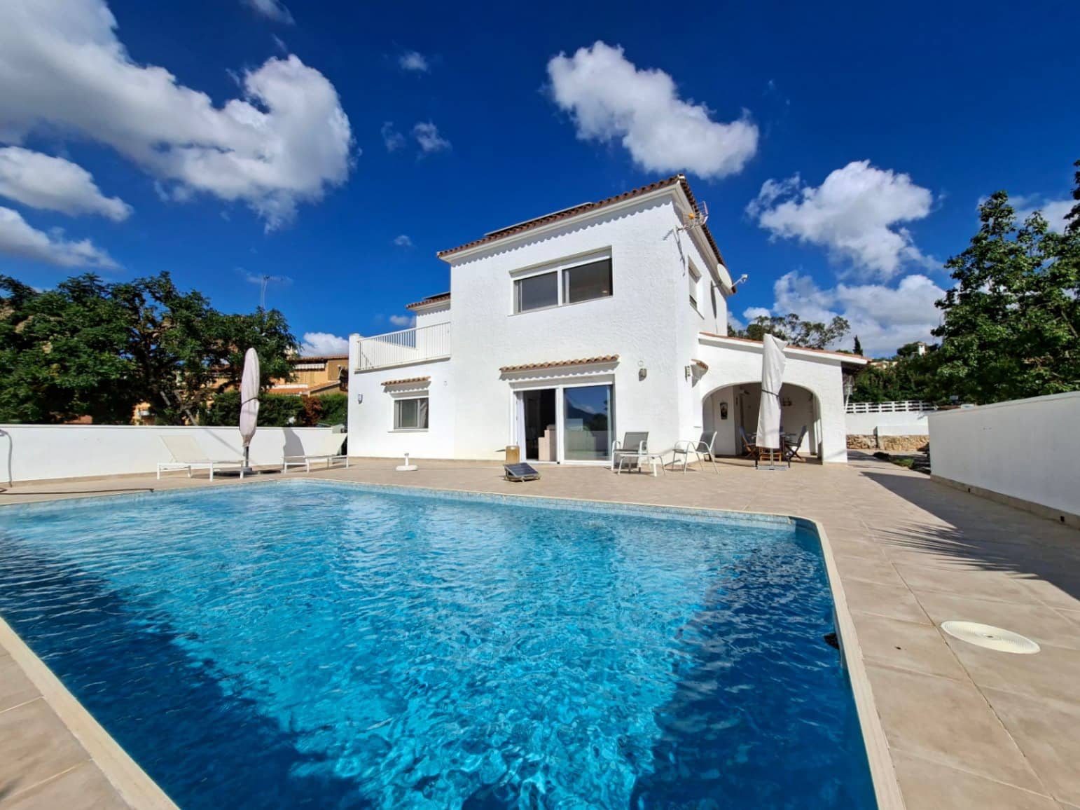 3 slaapkamer Villa te koop in Calpe / Calp met zwembad garage - € 740.000 (Ref: 10183222)