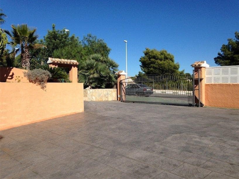5 soverom Villa til salgs i Calpe / Calp med svømmebasseng - € 699 000 (Ref: 5763904)
