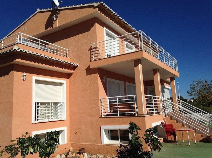 5 soverom Villa til salgs i Calpe / Calp med svømmebasseng - € 699 000 (Ref: 5763904)