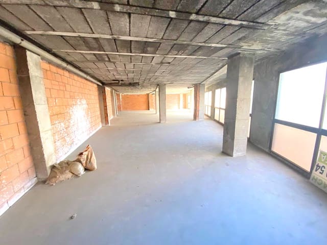 Kommersiell til salgs i Pueblo, Calpe / Calp - € 610 000 (Ref: 5763926)