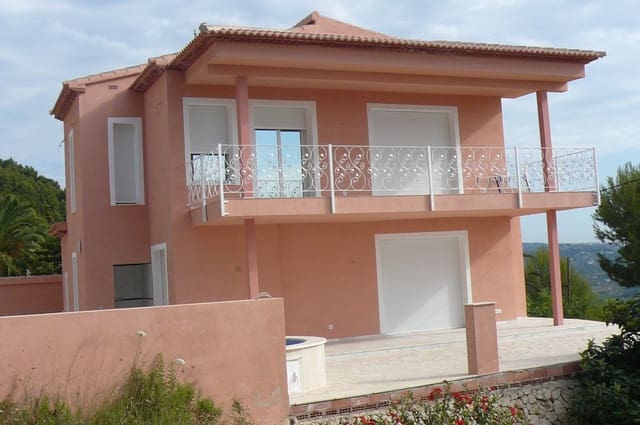 3 makuuhuone Huvila myytävänä paikassa Oltamar - Cucarres, Calpe / Calp mukana uima-altaan 
autotalli - 795 000 € (Ref: 5763938)
