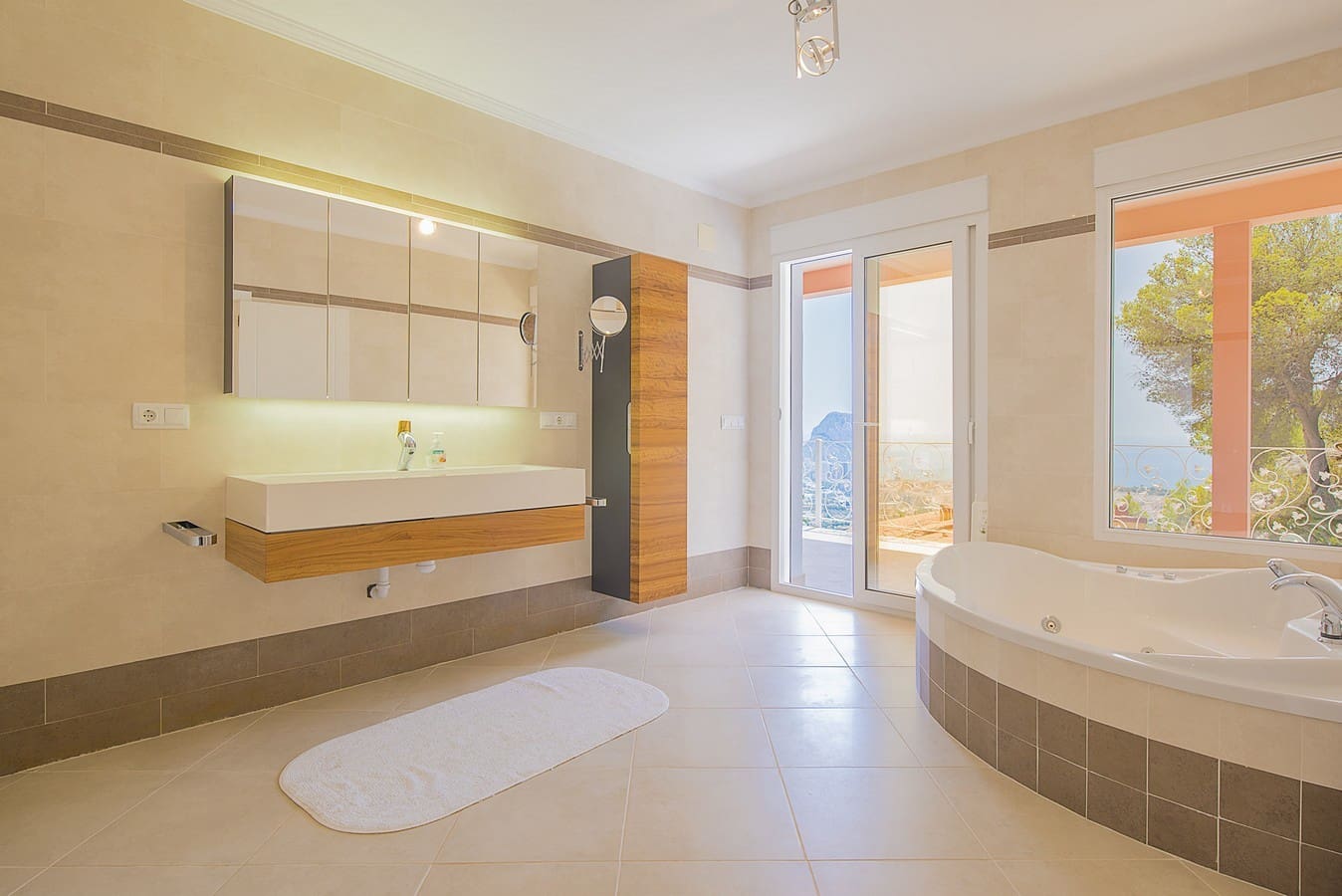 3 sovrum Villa till salu i Calpe / Calp med pool garage - 795 000 € (Ref: 5763938)