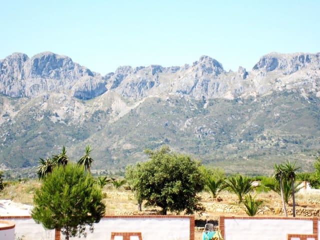 9 Zimmer Villa zu verkaufen in Benissa mit Pool Garage - 1.500.000 € (Ref: 5791714)