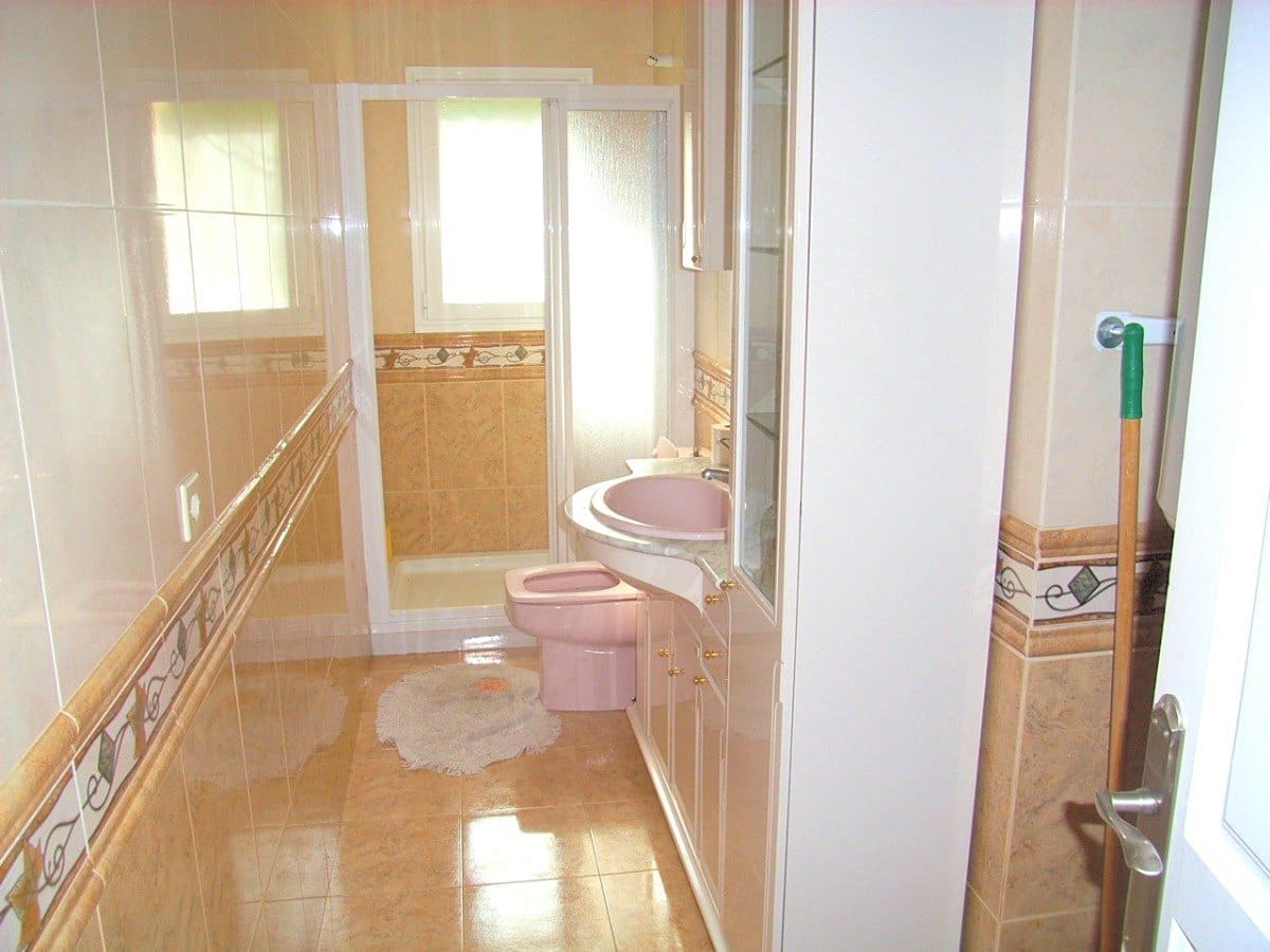 10 Zimmer Villa zu verkaufen in Calpe / Calp mit Pool Garage - 1.500.000 € (Ref: 6905283)