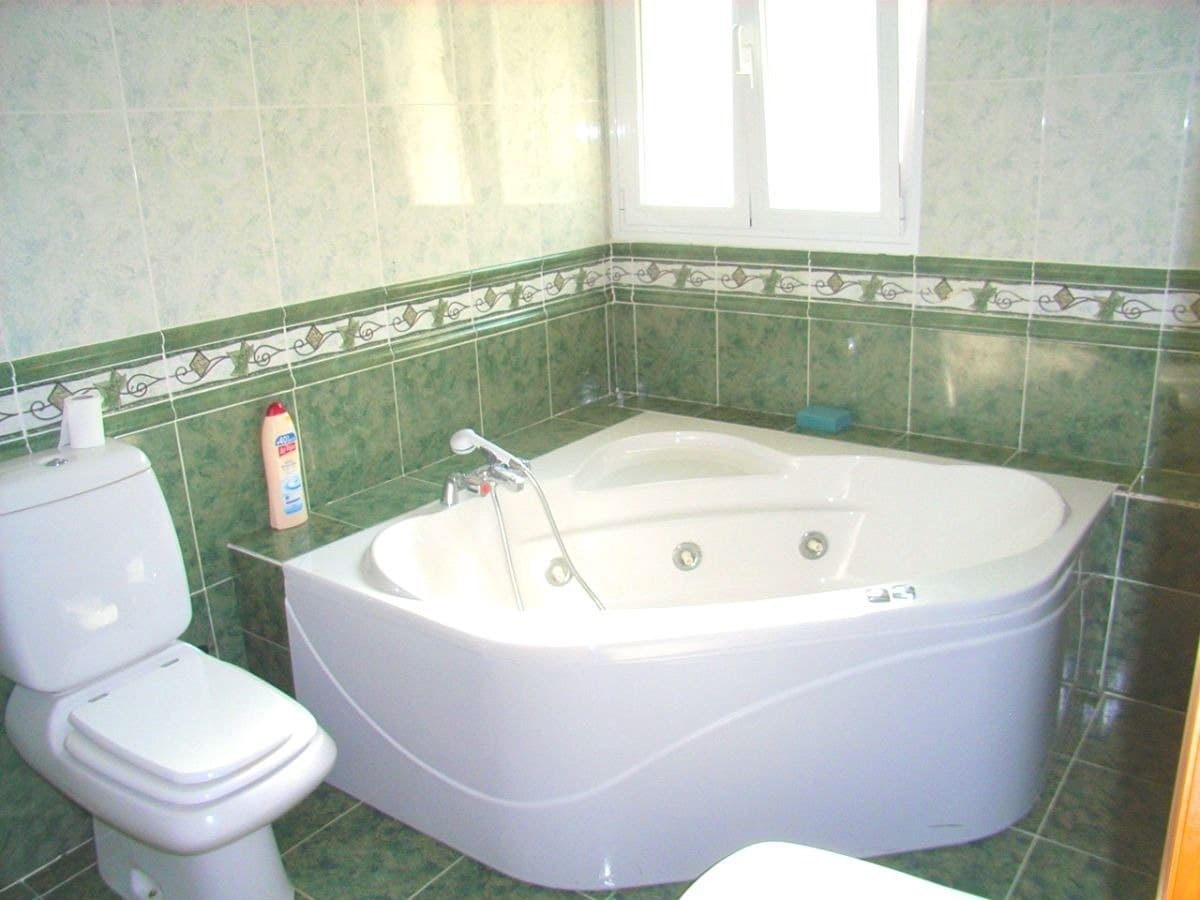 10 Zimmer Villa zu verkaufen in Calpe / Calp mit Pool Garage - 1.500.000 € (Ref: 6905283)