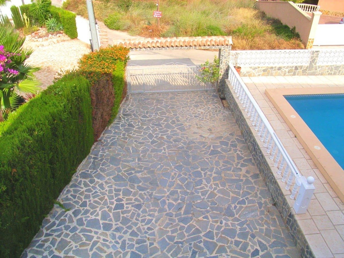 10 Zimmer Villa zu verkaufen in Calpe / Calp mit Pool Garage - 1.500.000 € (Ref: 6905283)