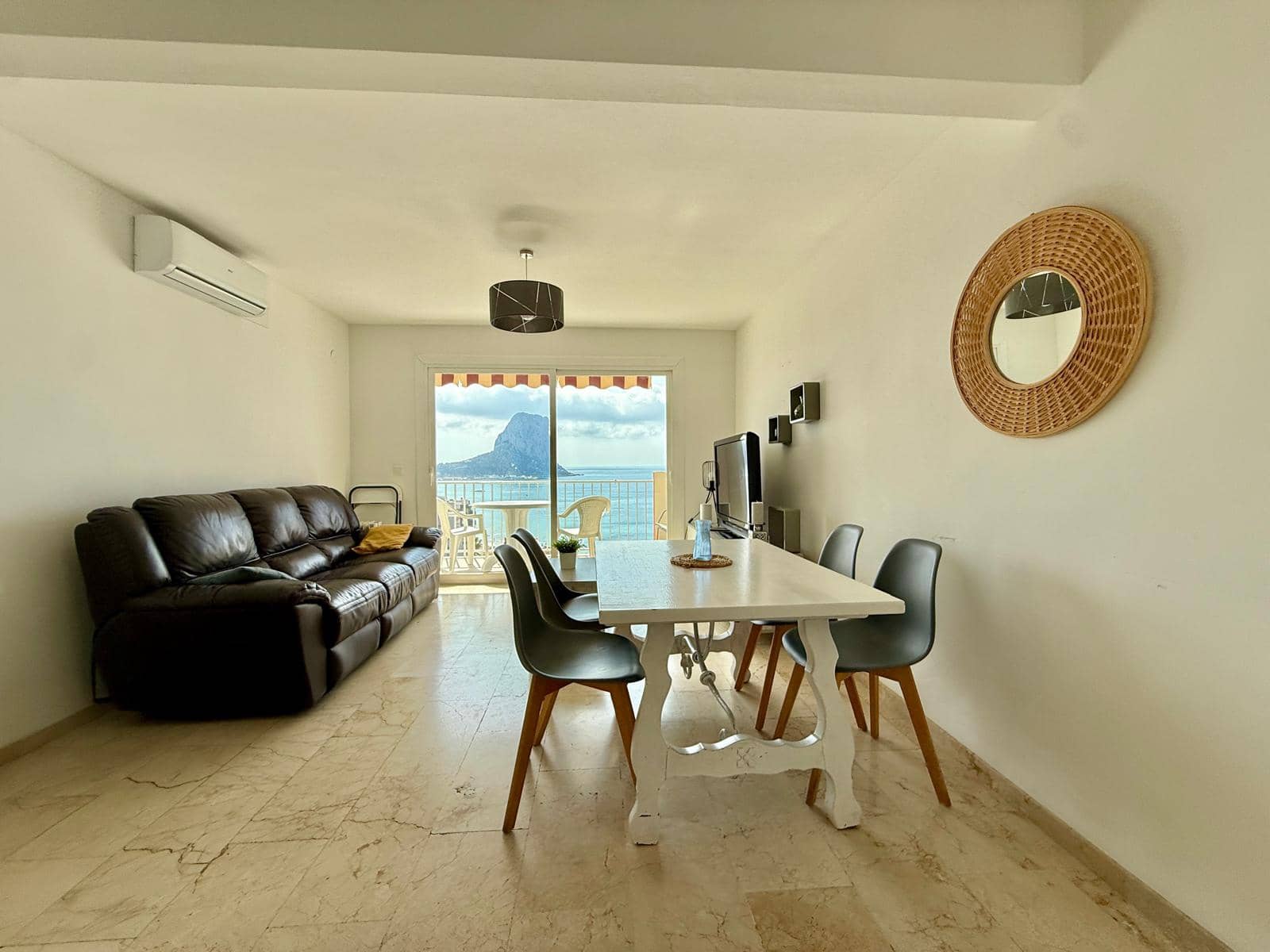 2 bedroom Apartment for sale in Calpe / Calp with pool - € 320,000 (Ref: 698883)