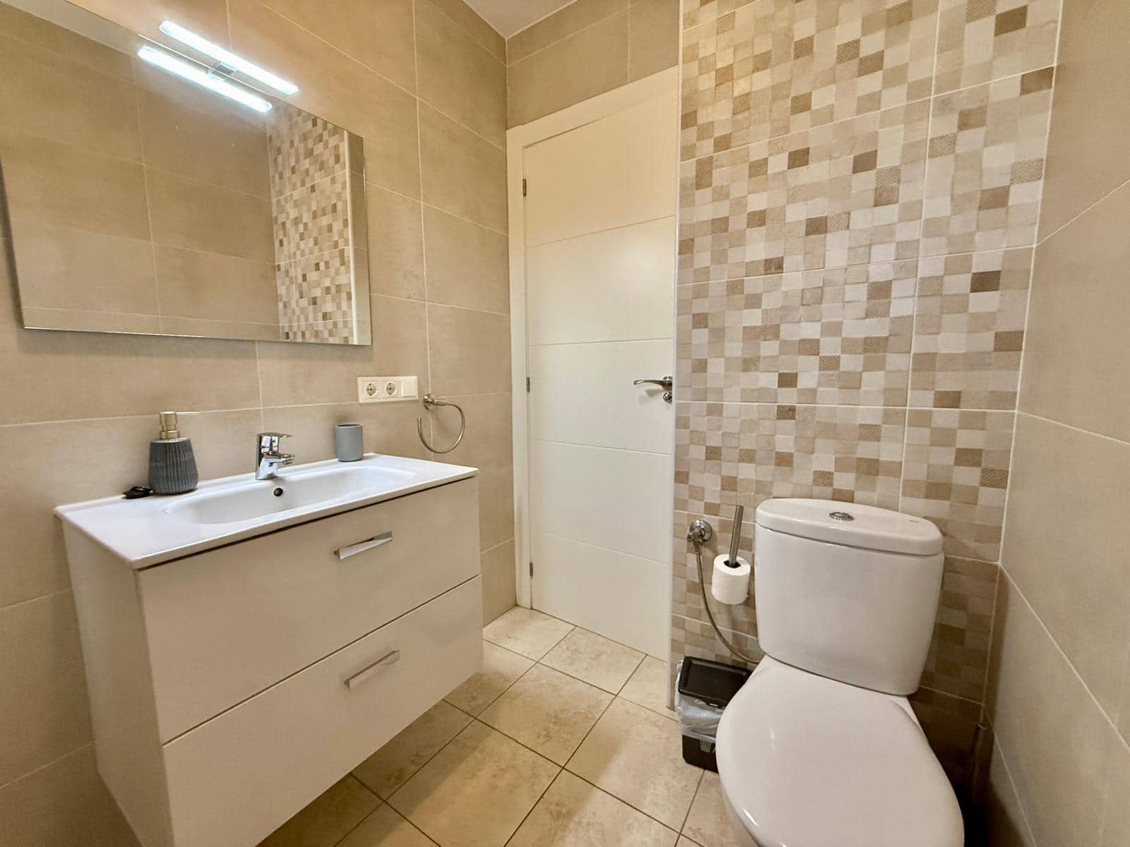 2 bedroom Apartment for sale in Calpe / Calp with pool - € 320,000 (Ref: 698883)