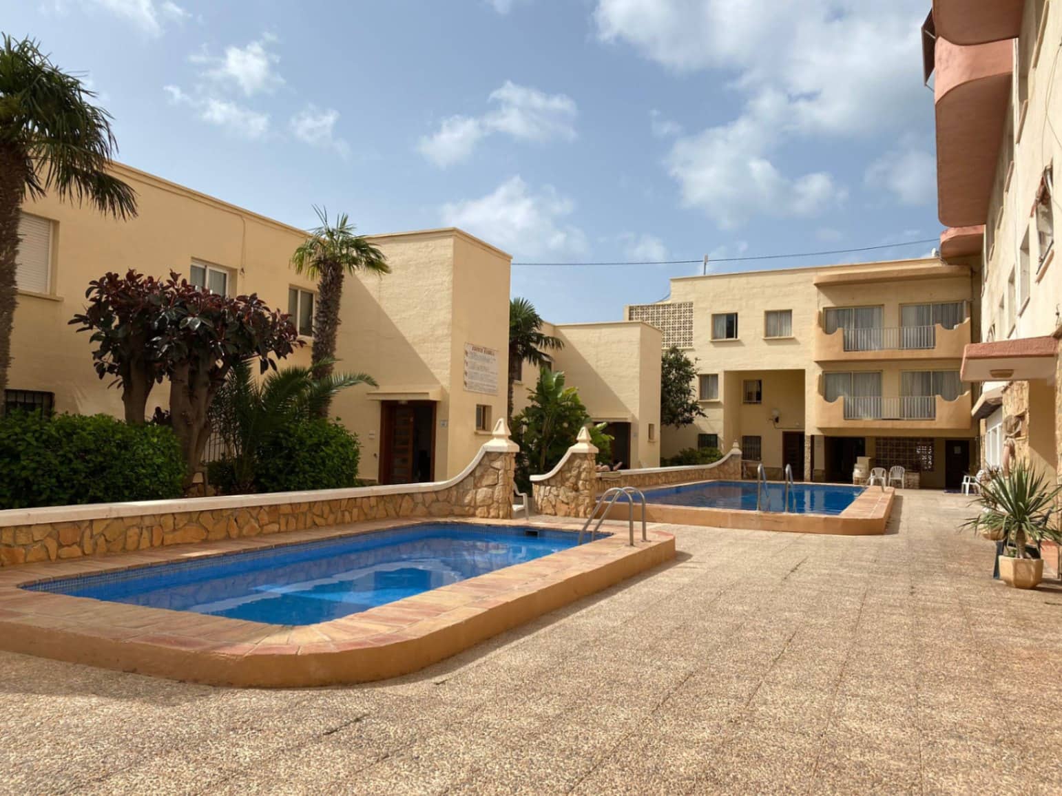 2 bedroom Apartment for sale in Calpe / Calp with pool - € 320,000 (Ref: 698883)