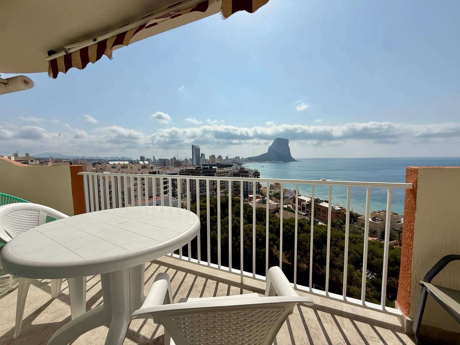 2 bedroom Apartment for sale in Calpe / Calp with pool - € 320,000 (Ref: 698883)