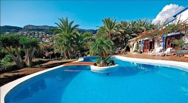 4 soveværelse Finca/Landehus til salg i Canuta, Calpe / Calp - € 2.550.000 (Ref: 7676852)