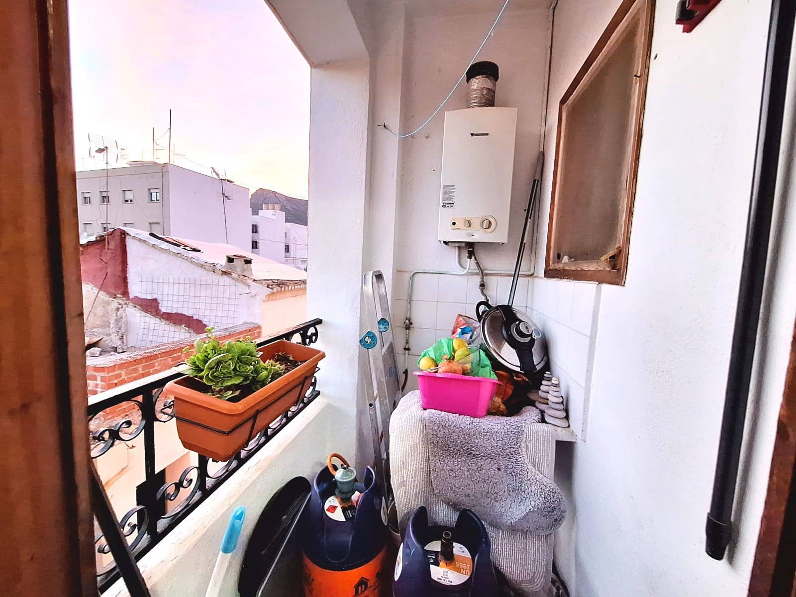 8 bedroom Apartment for sale in Calpe / Calp - € 499,000 (Ref: 8125241)