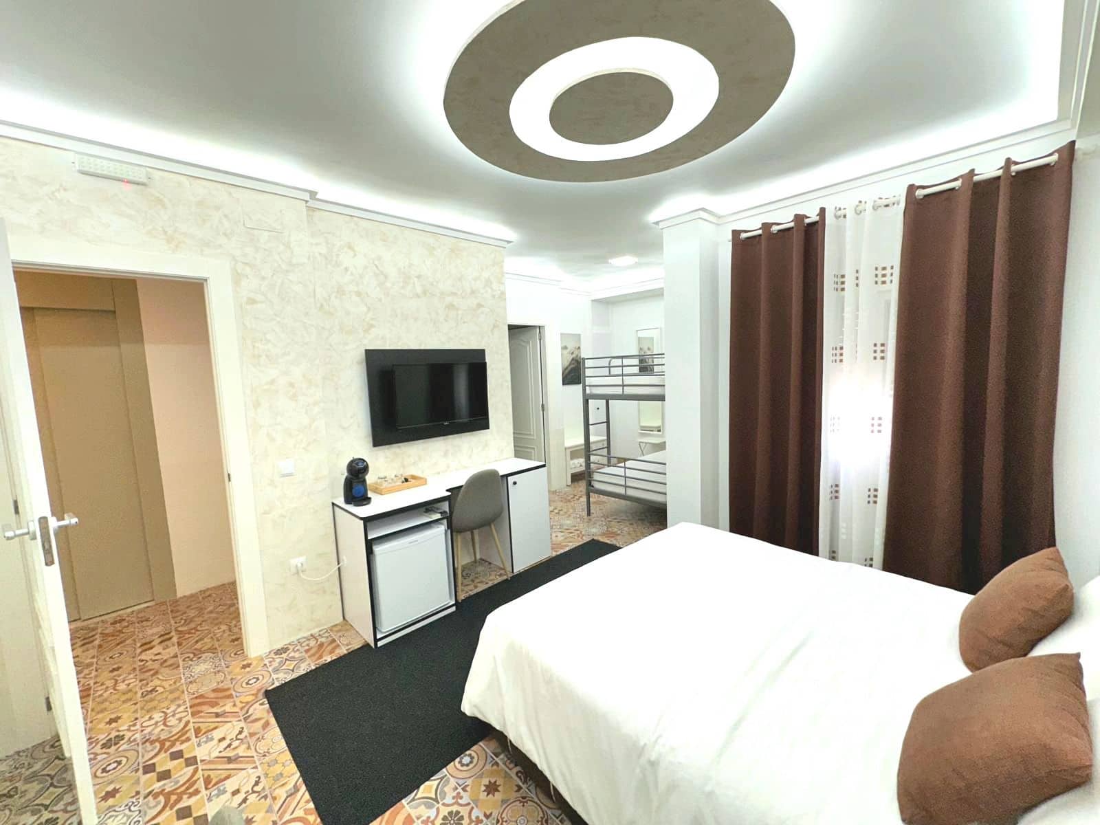 8 soveværelse Hotel til salg i Calpe / Calp - € 995.000 (Ref: 8296585)