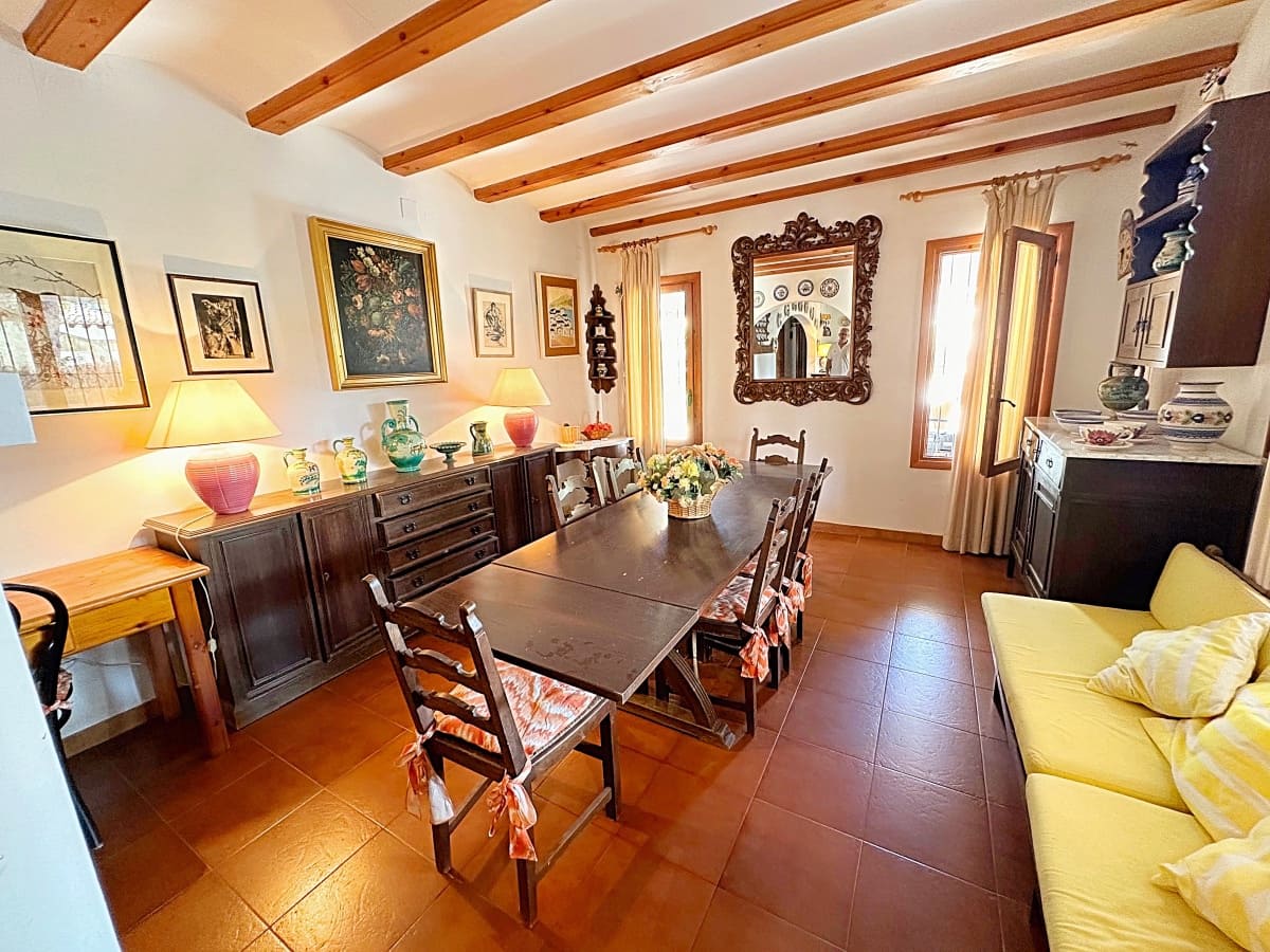 4 sypialnia Willa na sprzedaż w Calpe / Calp z basenem garażem - 710 000 € (Ref: 8463174)