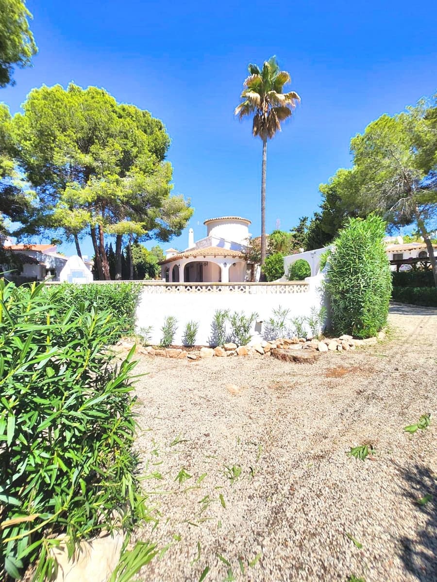 4 sypialnia Willa na sprzedaż w Calpe / Calp z basenem garażem - 710 000 € (Ref: 8463174)