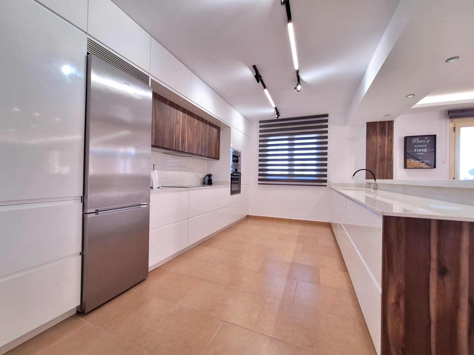 6 bedroom Villa for sale in Calpe / Calp - € 1,150,000 (Ref: 8609293)