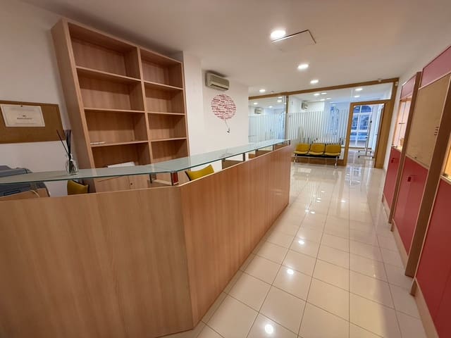 7 sypialnia Komercyjne na sprzedaż w Calpe / Calp - 380 000 € (Ref: 8816355)