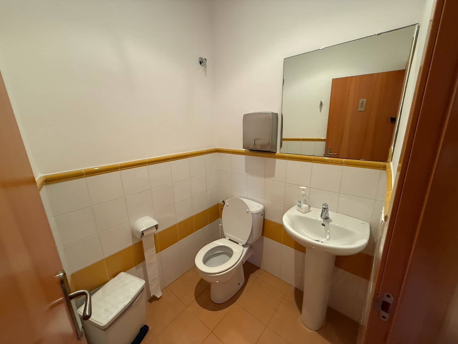 7 chambre Local Commercial à vendre à Calpe / Calp - 380 000 € (Ref: 8816355)