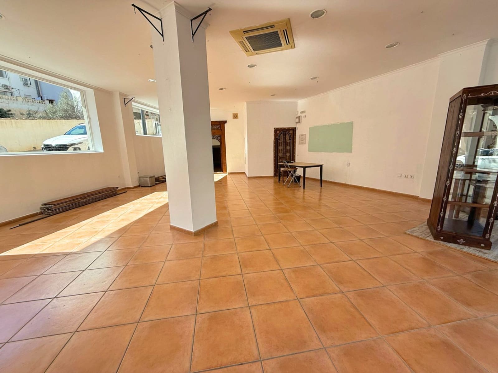 Local Commercial à vendre à Calpe / Calp - 338 000 € (Ref: 8840173)