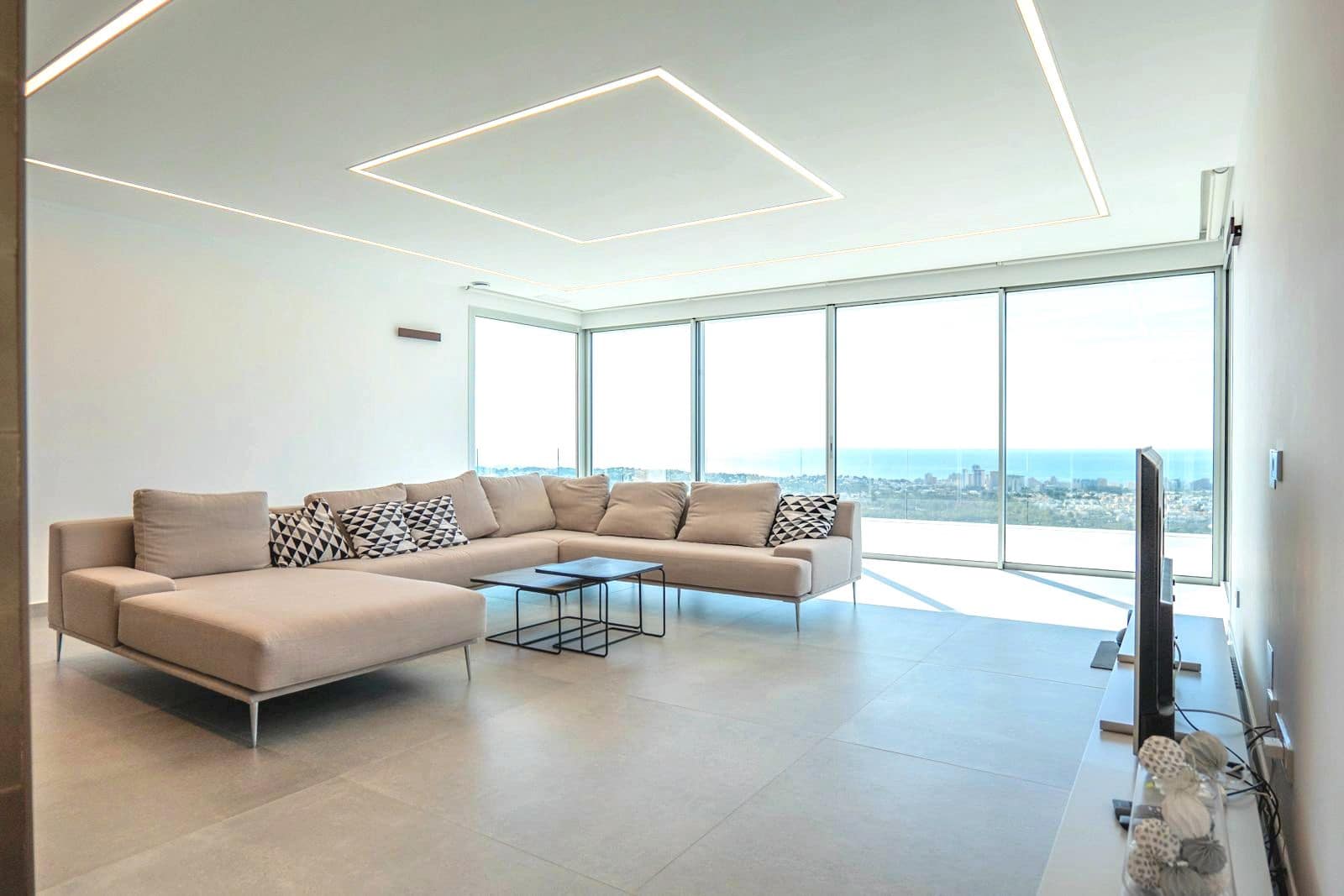 Chalet de 4 habitaciones en Calpe / Calp en venta - 2.825.000 € (Ref: 8850333)