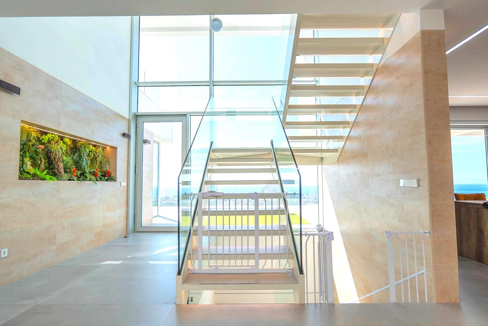 Chalet de 4 habitaciones en Calpe / Calp en venta - 2.825.000 € (Ref: 8850333)