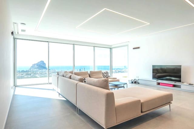 Chalet de 4 habitaciones en Calpe / Calp en venta - 2.825.000 € (Ref: 8850333)