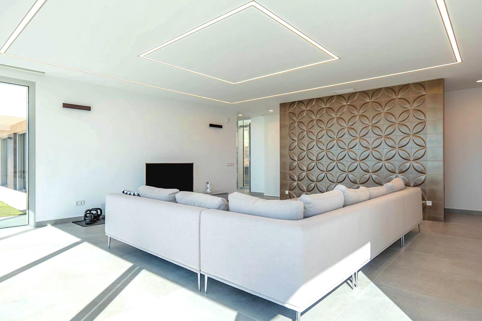 Chalet de 4 habitaciones en Calpe / Calp en venta - 2.825.000 € (Ref: 8850333)