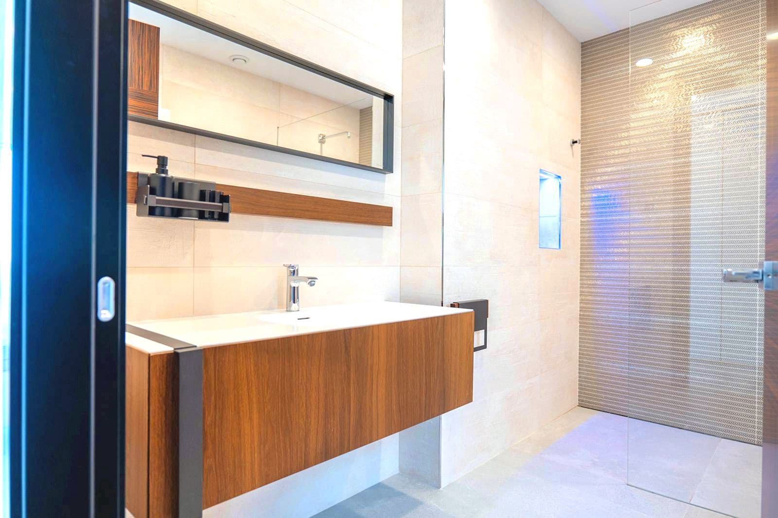 Chalet de 4 habitaciones en Calpe / Calp en venta - 2.825.000 € (Ref: 8850333)