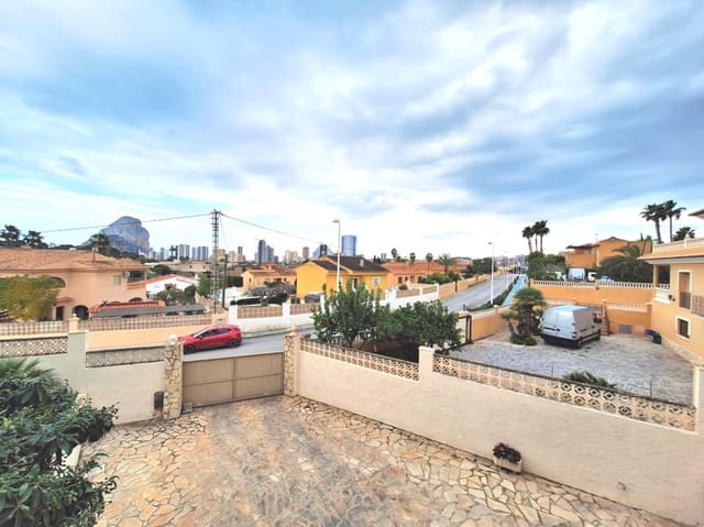 5 slaapkamer Villa te koop in Calpe / Calp - € 675.000 (Ref: 8865713)