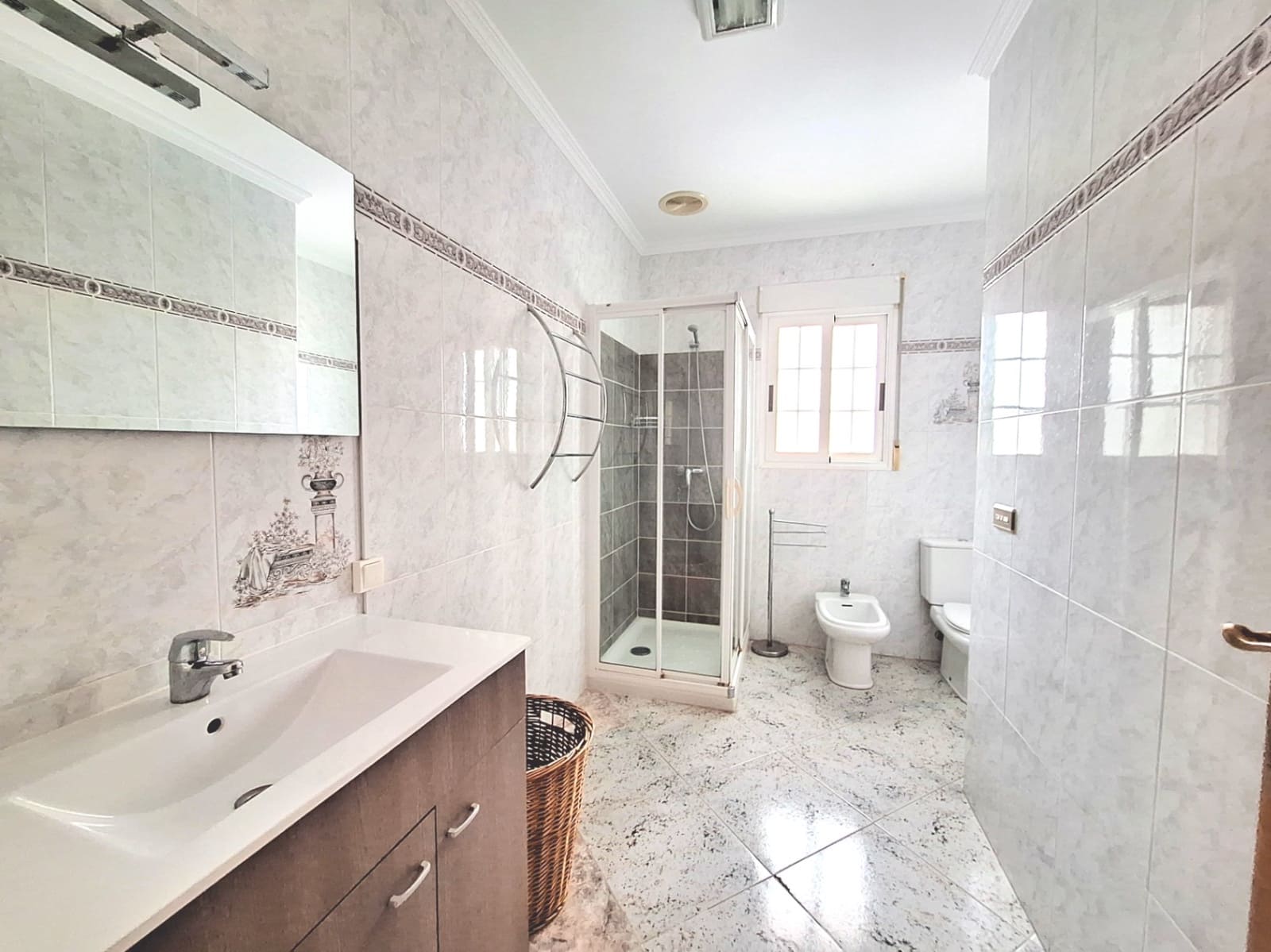 5 bedroom Villa for sale in Calpe / Calp - € 675,000 (Ref: 8865713)