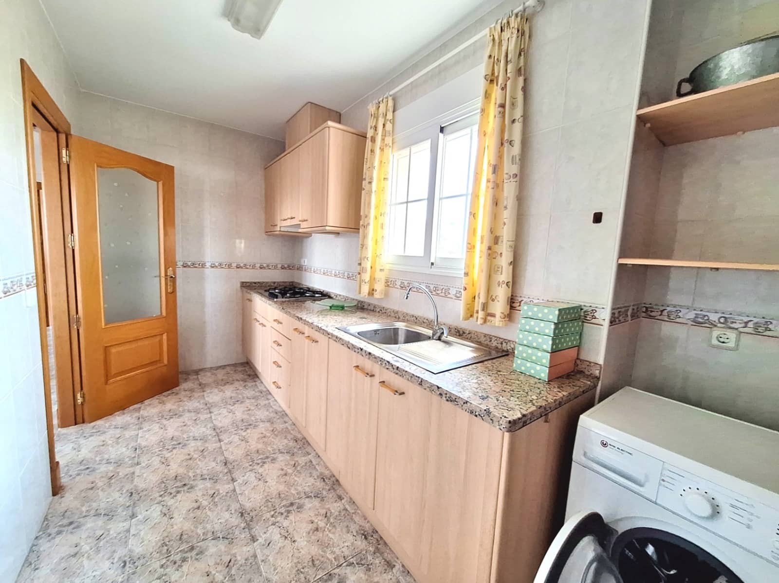 5 bedroom Villa for sale in Calpe / Calp - € 675,000 (Ref: 8865713)