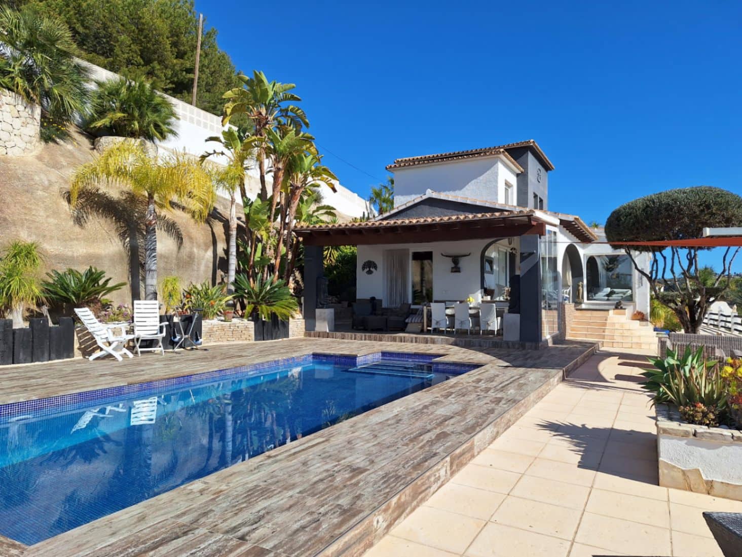 3 bedroom Villa for sale in Calpe / Calp - € 1,200,000 (Ref: 8866617)