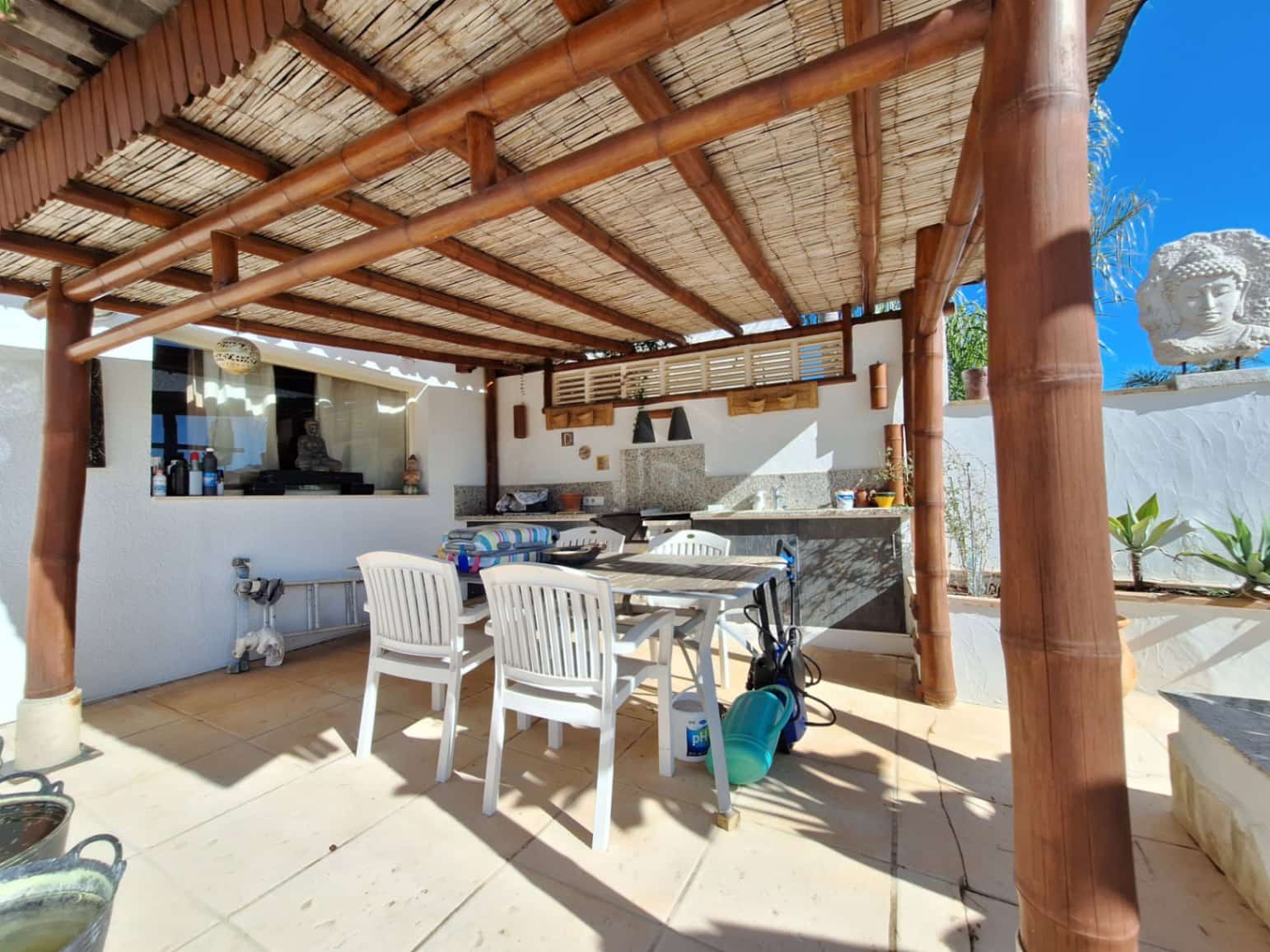 3 bedroom Villa for sale in Calpe / Calp - € 1,200,000 (Ref: 8866617)