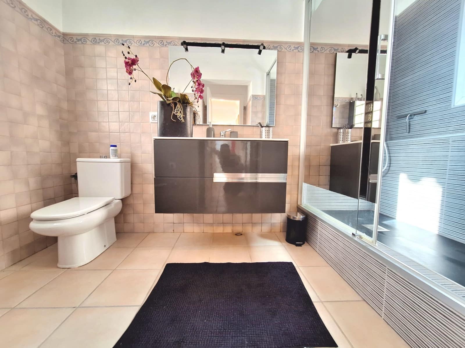 3 bedroom Villa for sale in Calpe / Calp - € 1,200,000 (Ref: 8866617)