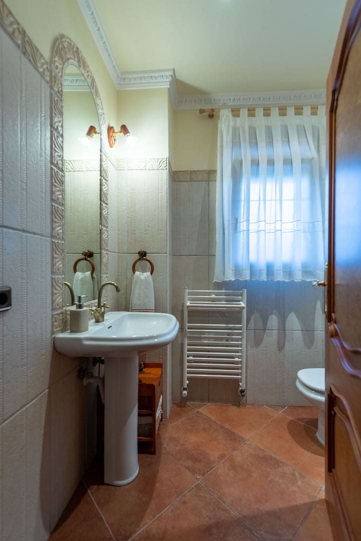 4 sypialnia Willa na sprzedaż w Calpe / Calp z basenem garażem - 2 520 000 € (Ref: 8937859)