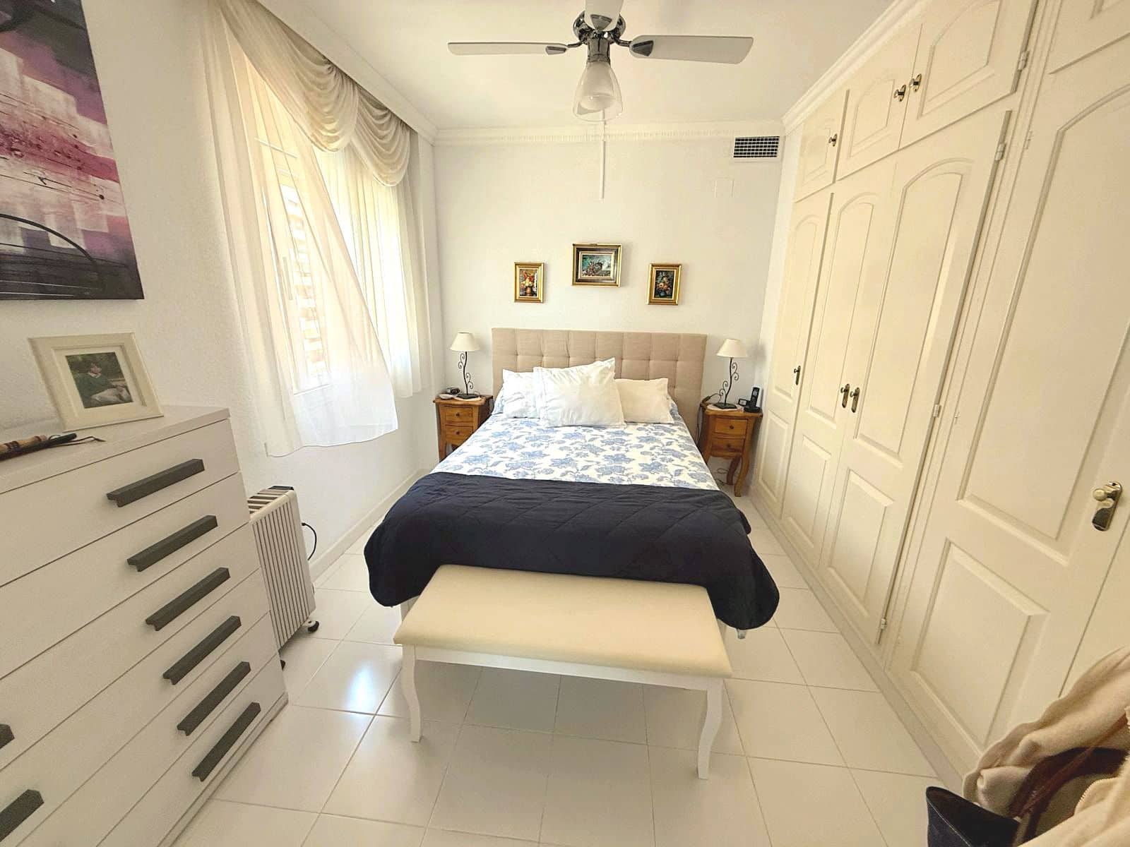 2 bedroom Apartment for sale in Calpe / Calp - € 725,000 (Ref: 9000573)