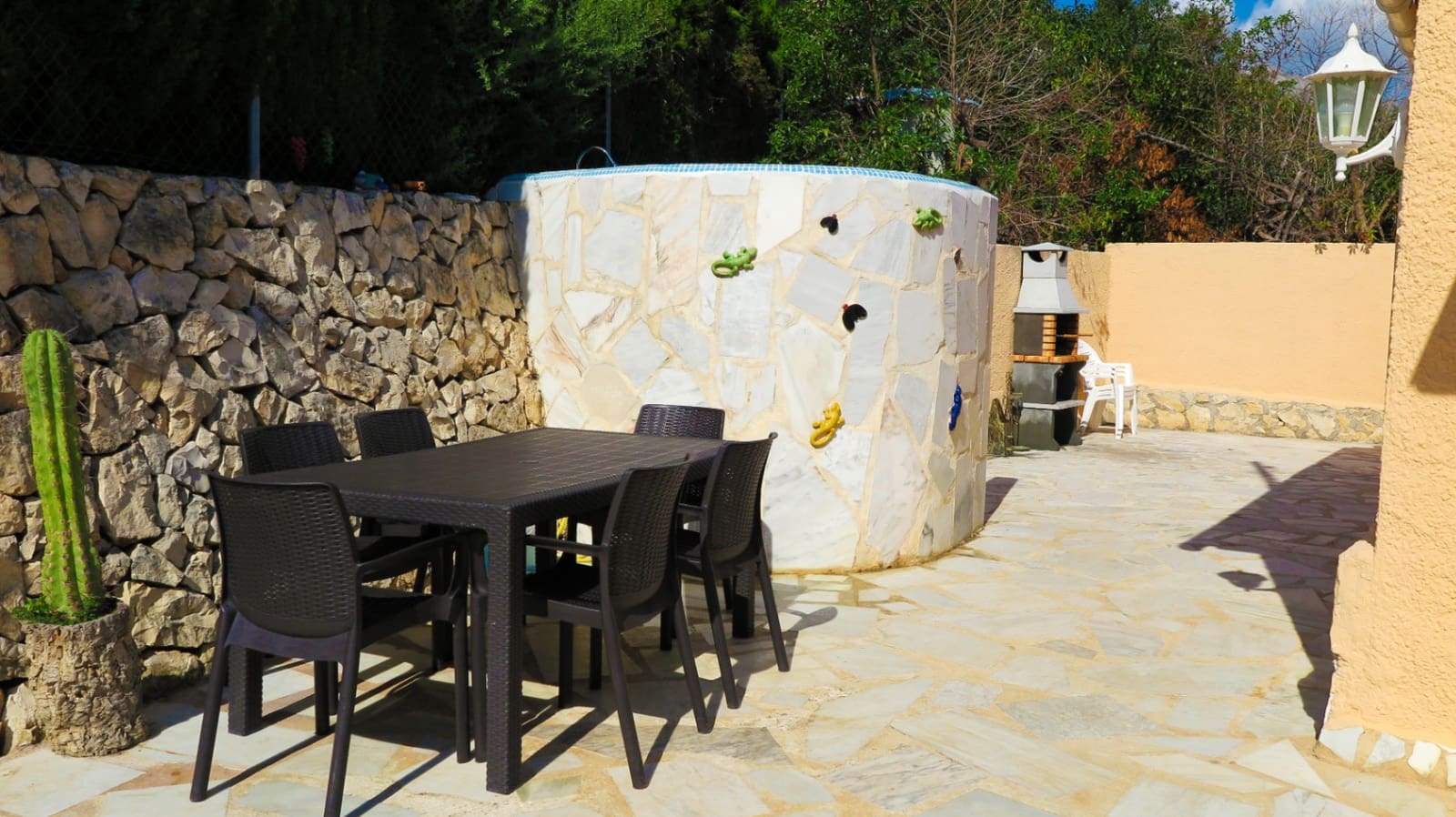 3 bedroom Villa for sale in Calpe / Calp with pool - € 460,000 (Ref: 9097048)