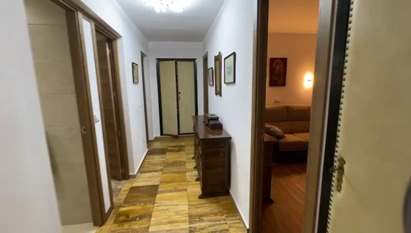 6 makuuhuone Huvila myytävänä paikassa Calpe / Calp mukana uima-altaan 
autotalli - 890 000 € (Ref: 9097049)