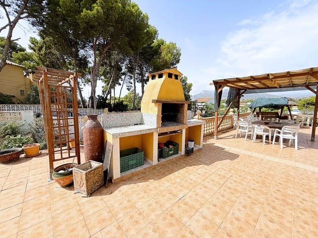 4 sypialnia Willa na sprzedaż w Cometa - Carrió, Calpe / Calp z basenem garażem - 550 000 € (Ref: 9191370)